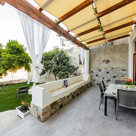 Ad Sidera Apartment Canneto  Exterior photo