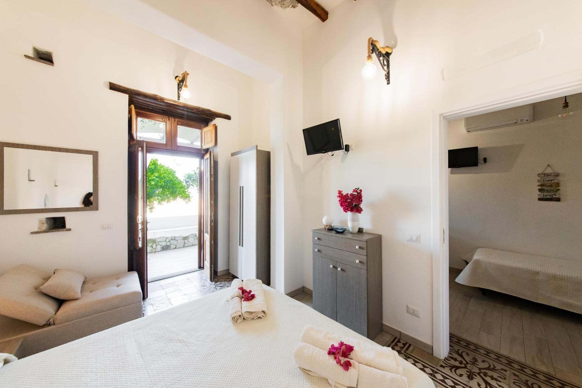 Ad Sidera Apartment Canneto  Exterior photo